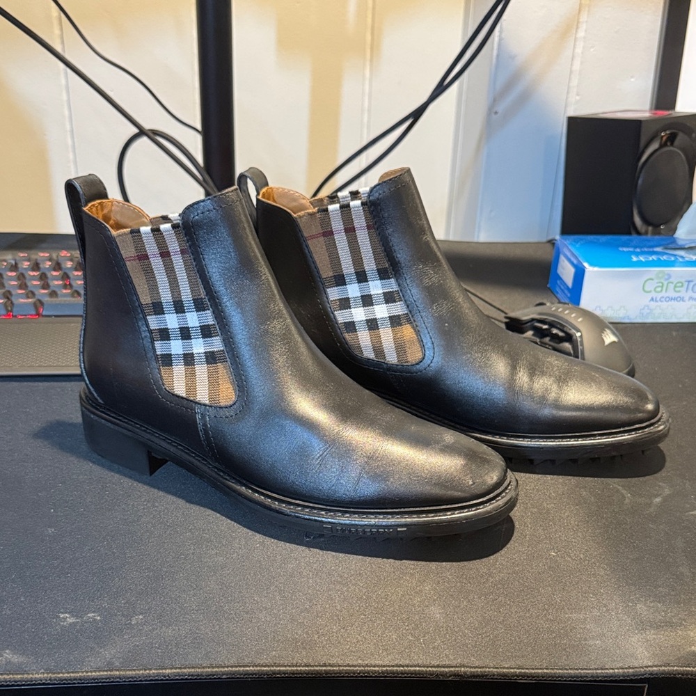 Burberry Black Leather Boots with Check Pattern